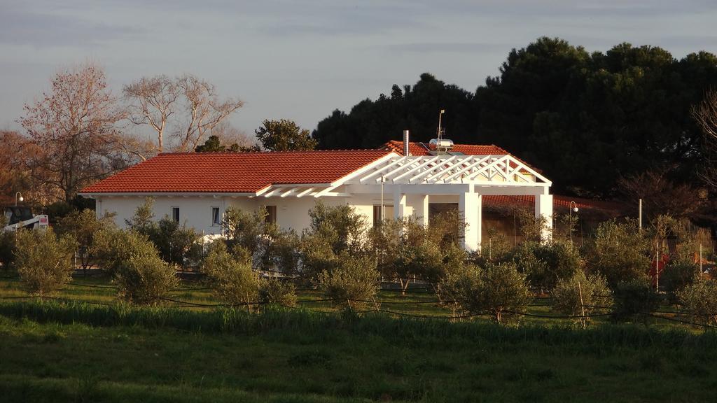 White Villas Douneika  외부 사진