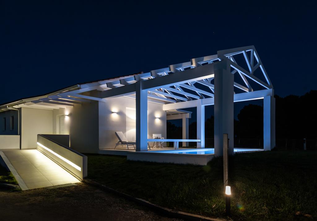 White Villas Douneika  외부 사진