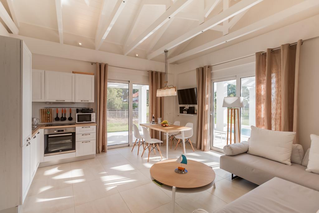 White Villas Douneika  외부 사진