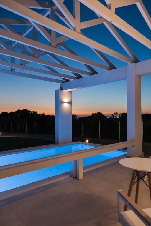 White Villas Douneika  외부 사진